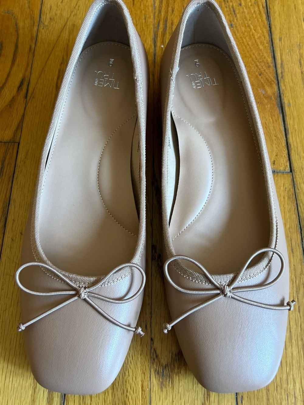 Time and Tru Women's Nude Bow Ballet Flats